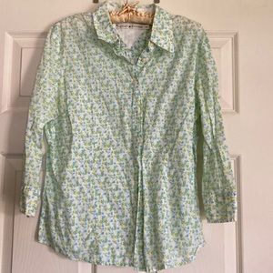 Tommy Hilfiger lightweight button down shirt